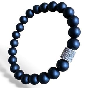 Matte 8mm Onyx Beaded Stretch Bracelet w/ Silver Pave Spacer